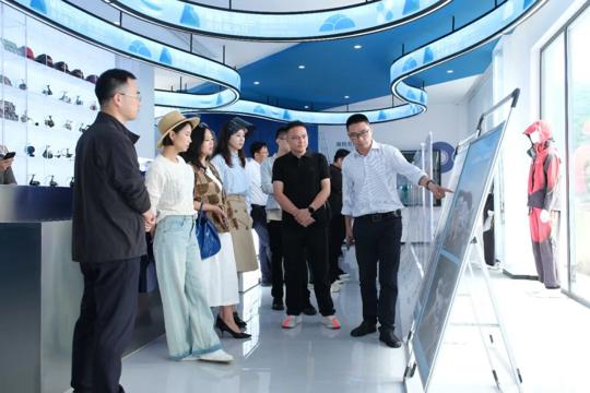 图片 4.png 图片 4.png